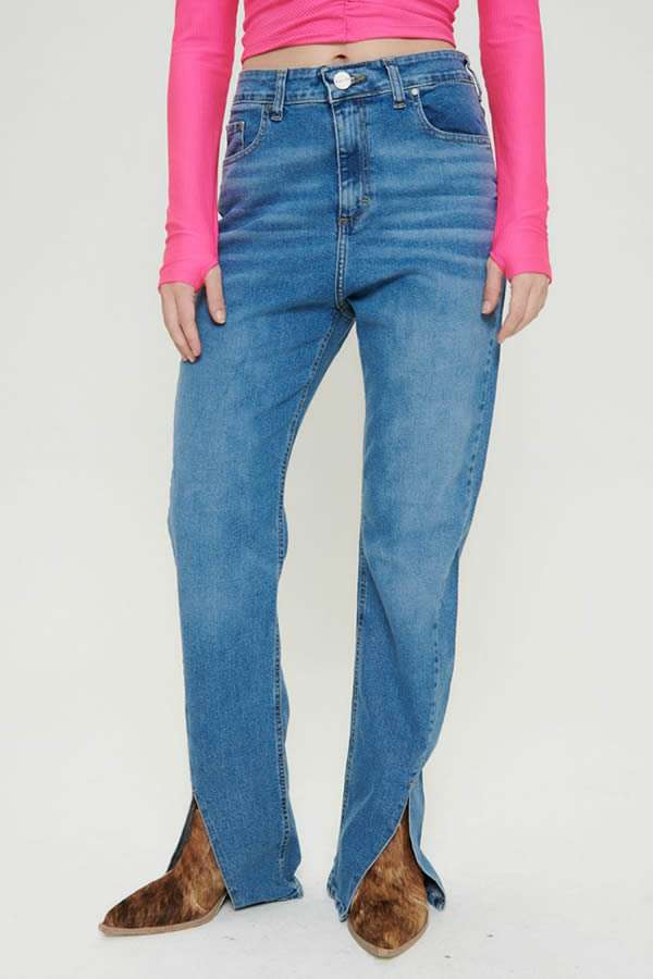 PANTALON DENIM MOM CON ABERTURA
