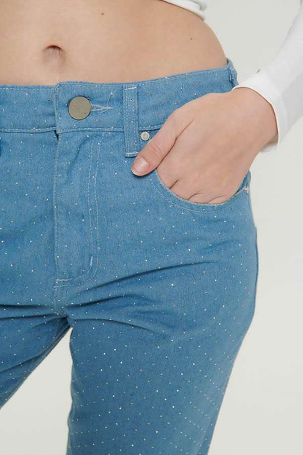 JEANS MOM CON STRASS OSSIRA