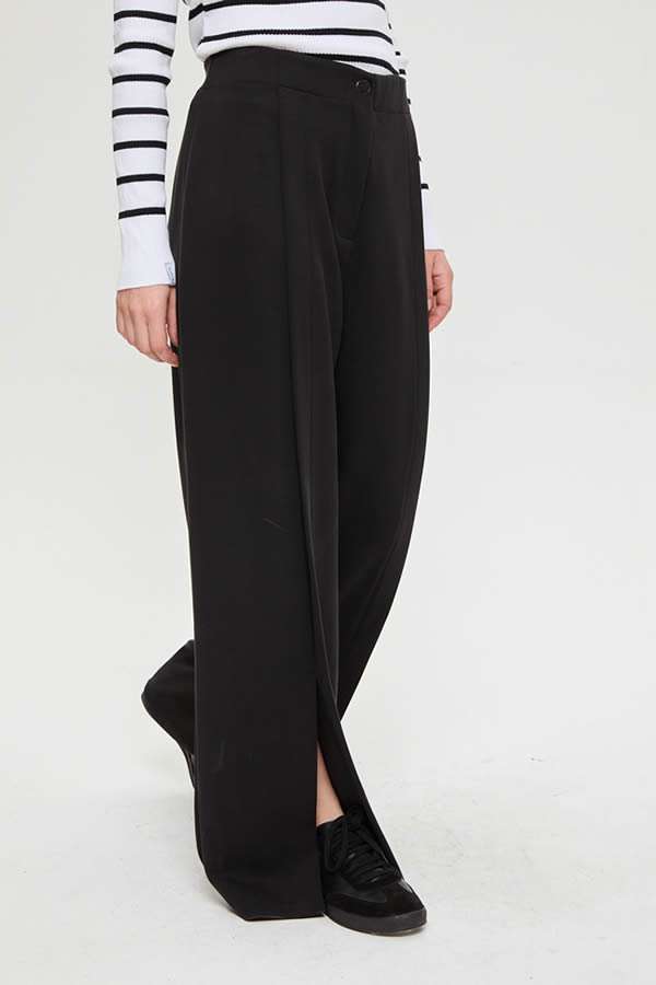 PANTALÓN ANCHO CON TAJO